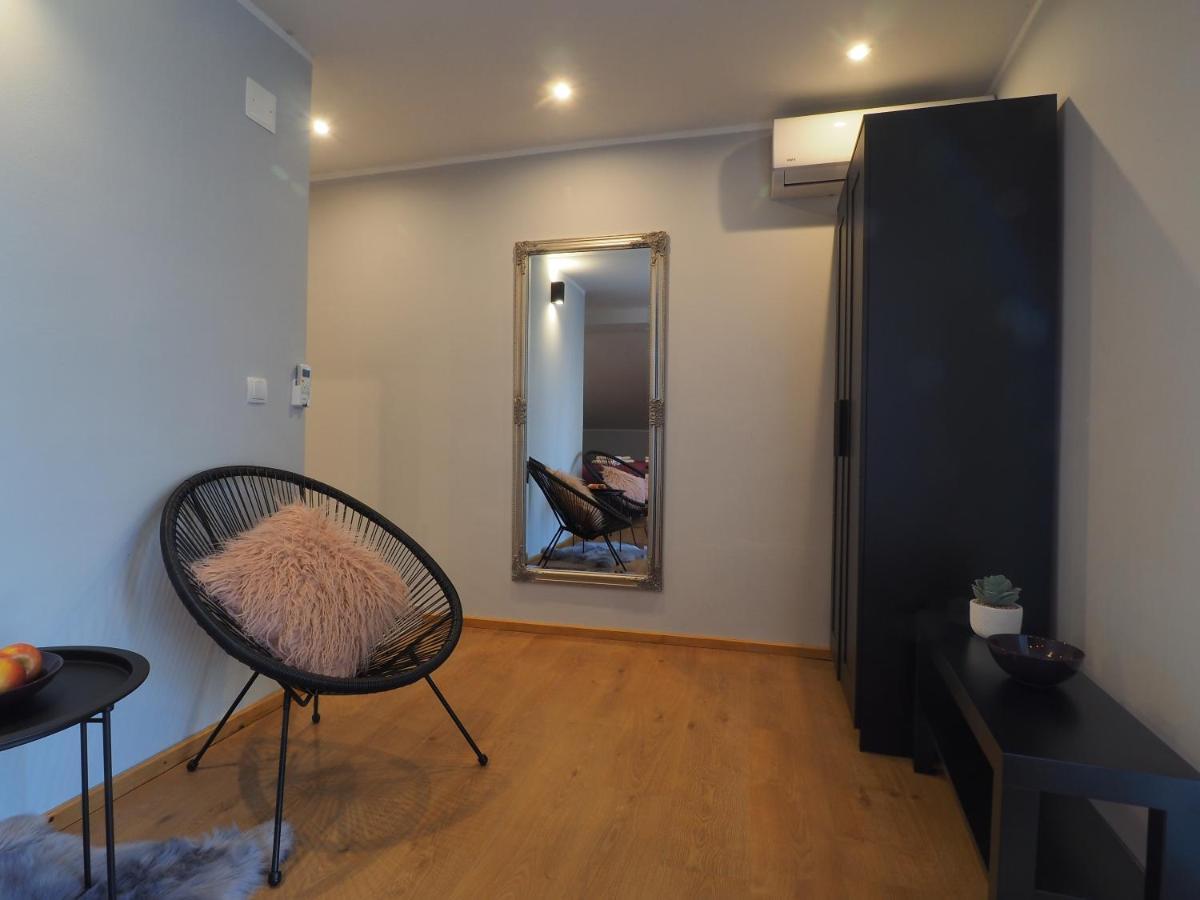 Guest House Sara Latin מראה חיצוני תמונה