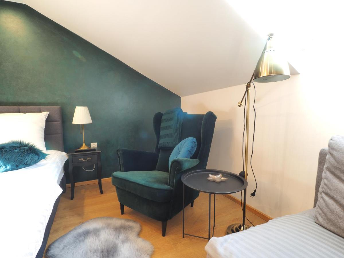 Guest House Sara Latin מראה חיצוני תמונה