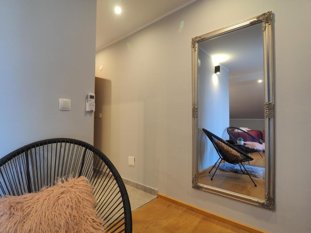 Guest House Sara Latin מראה חיצוני תמונה