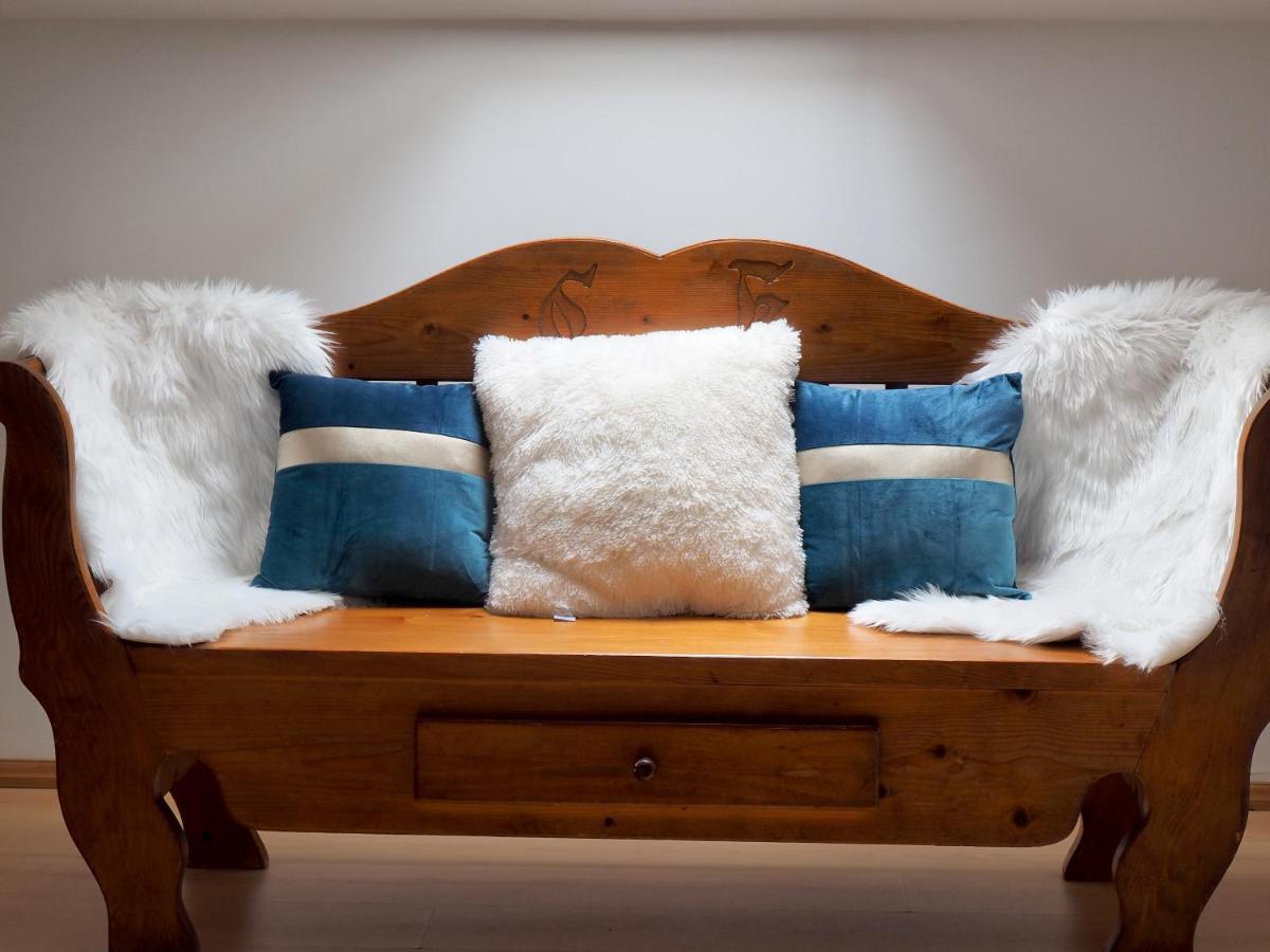 Guest House Sara Latin מראה חיצוני תמונה